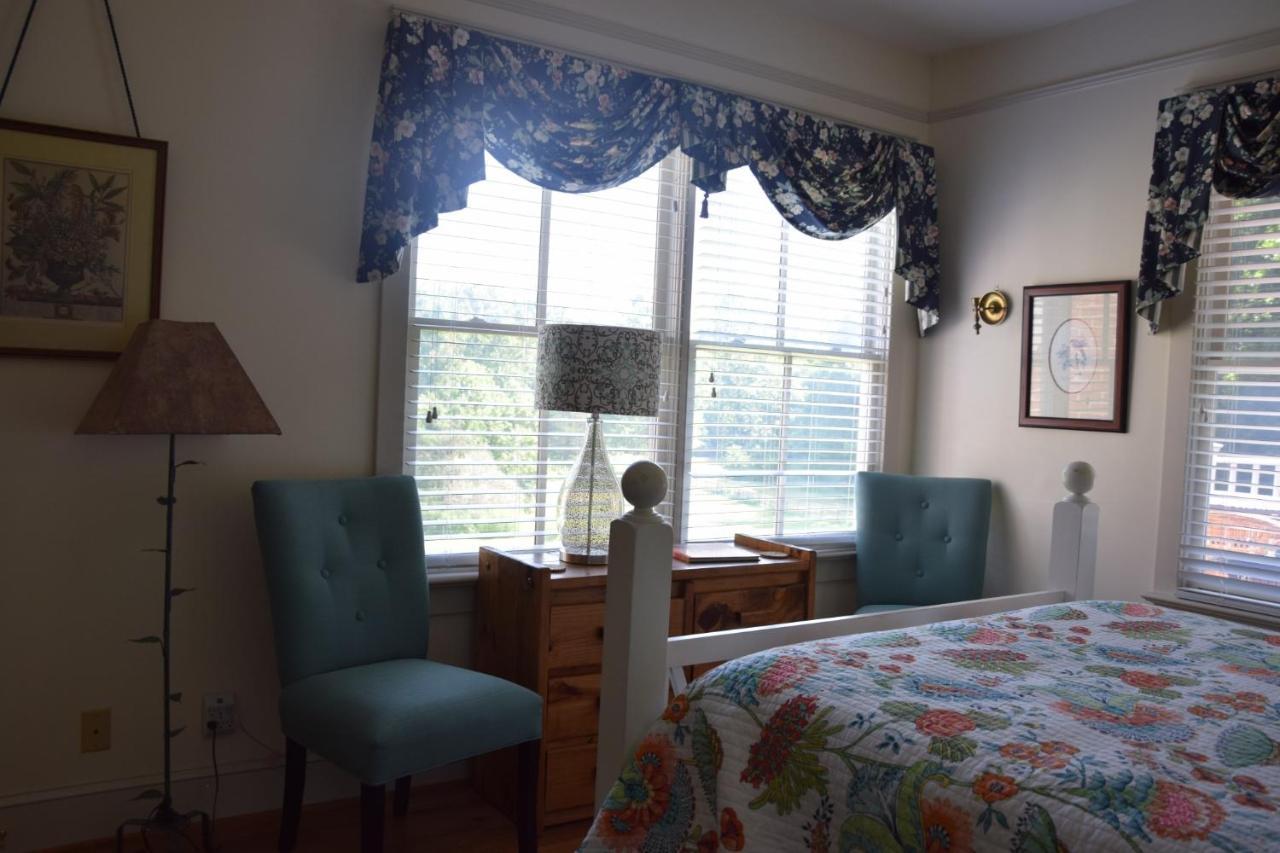 The Inn At Sugar Hollow Farm Crozet Exterior photo